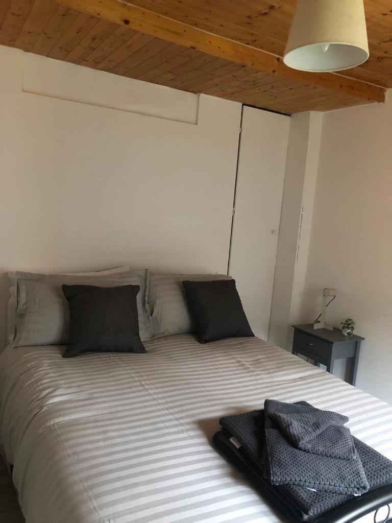 Alpha House Bed and Breakfast London Exteriör bild